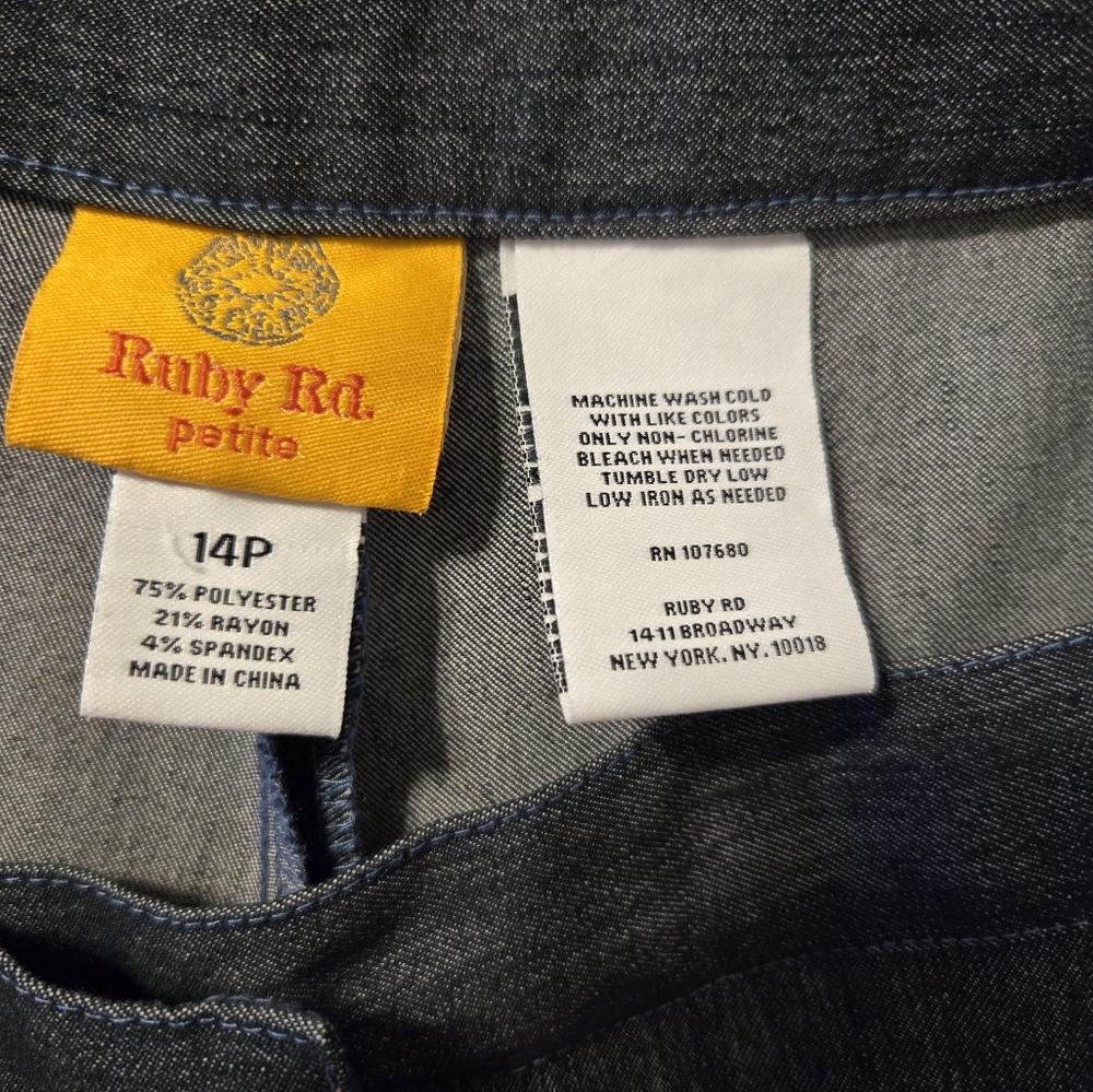 Ruby Rd.       Trousers.       242 - Picture 2 of 3